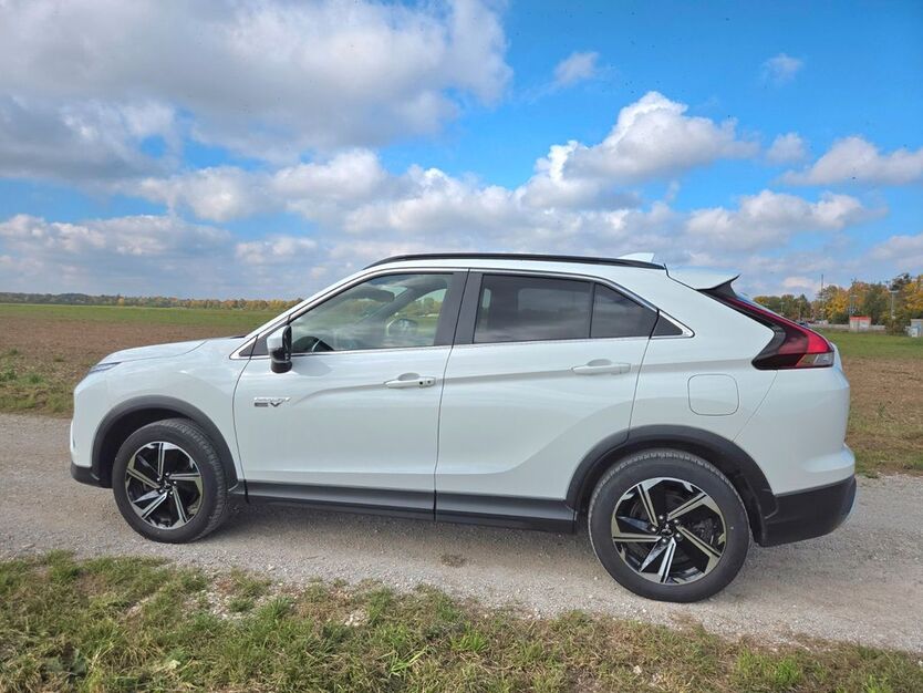 Mitsubishi Eclipse Cross 60.800 km 19.900 € Hohenbrunn 85662