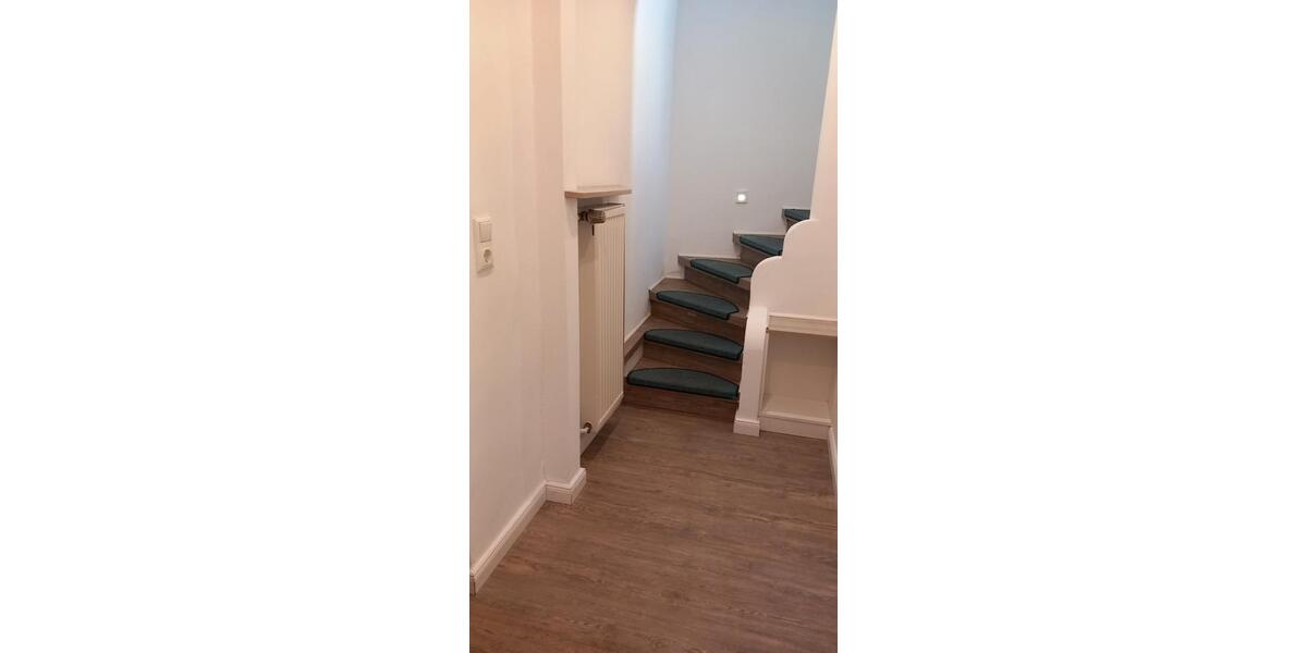 Dachgeschoßwohnung Oldendorf - 2 Zimmer, 50 m&sup2;, 500&euro; | Angebot:26412618