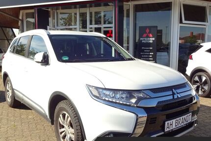 Mitsubishi Outlander 128.700 km 15.800 &euro; Waren 17192