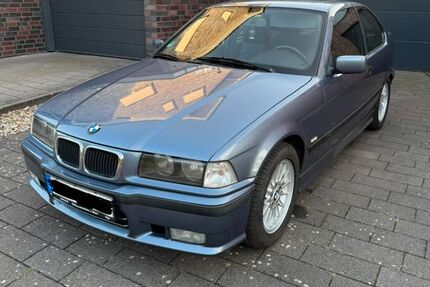 BMW 323 179.000 km 5.900 &euro; Reken 48734