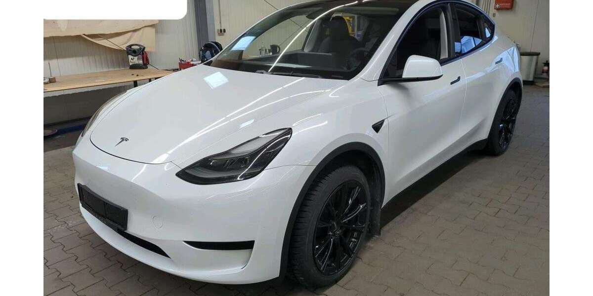 Tesla Model Y 34.956 km 36.450 &euro; Herges-Hallenberg 98587