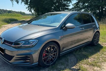 VW Golf 130.000 km 20.000 &euro; Doberlug-Kirchhain 03253