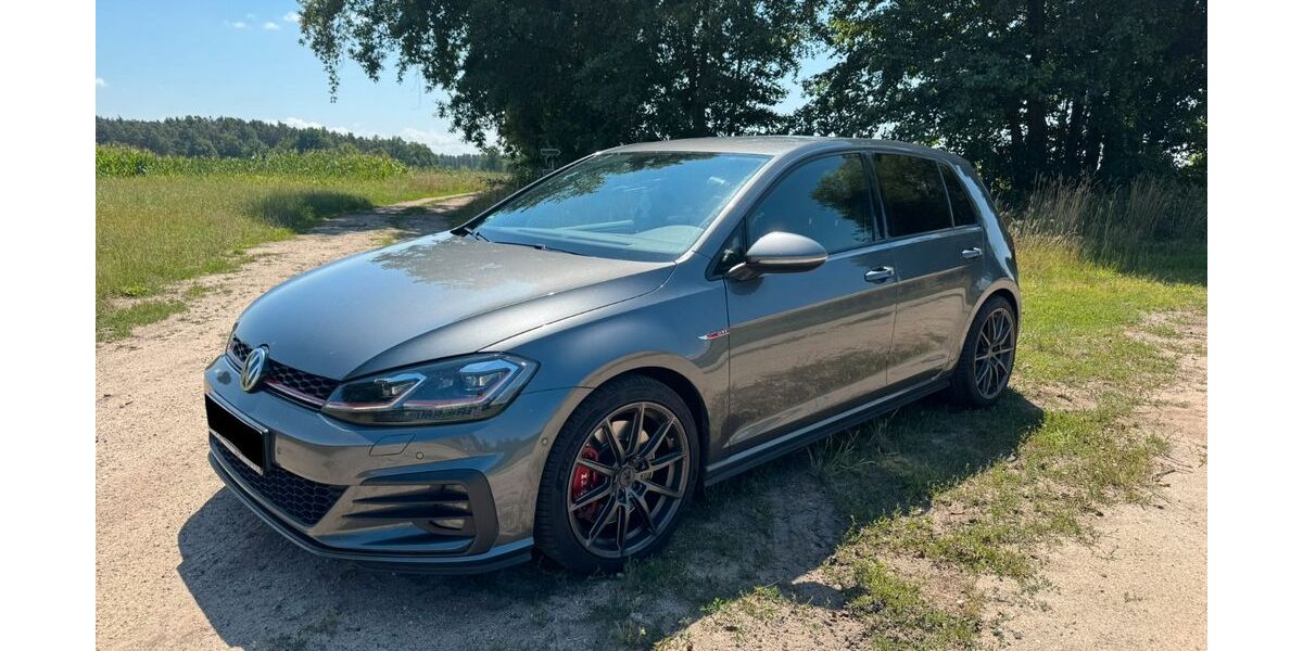 VW Golf 130.000 km 20.000 &euro; Doberlug-Kirchhain 03253