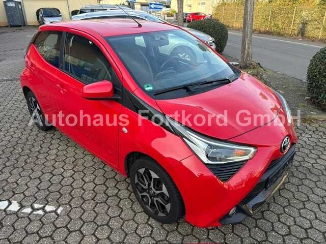Toyota Aygo (X) 39.980 km 11.790 &euro; Bielefeld 33689