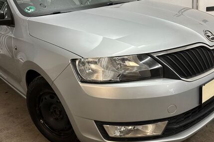 Skoda Rapid 130.000 km 5.900 &euro; ESSEN 45326