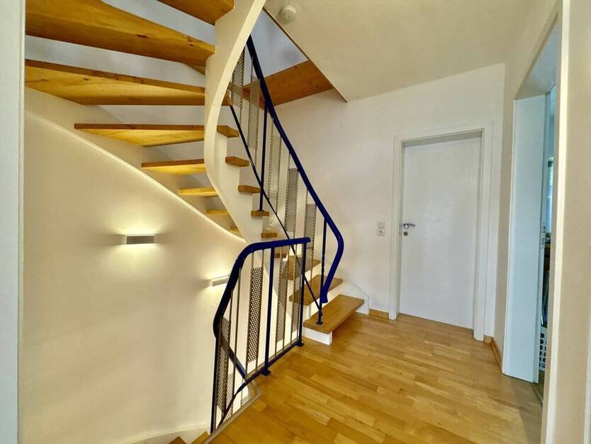 Familienfreundliches Reihenmittelhaus in Bad Oeynhausen - modern, hell und sofort bezugsbereit