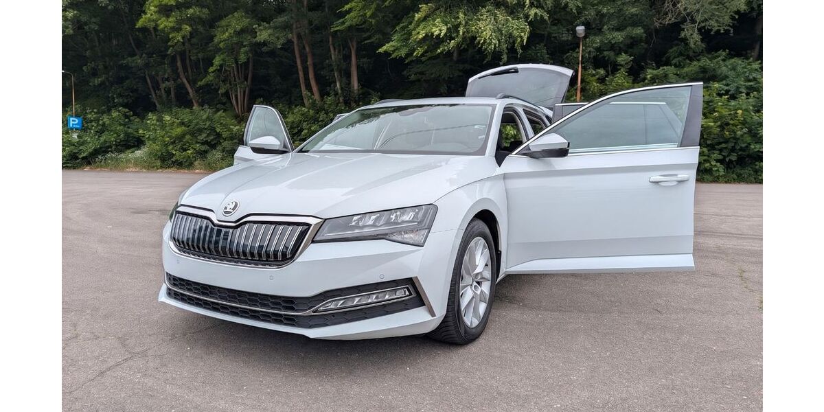 Skoda Superb 106.000 km 19.900 &euro; Borgstedt 24794