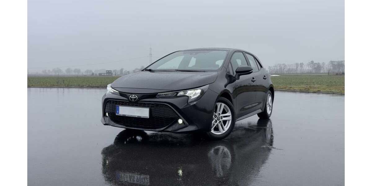 Toyota Corolla 41.500 km 16.990 &euro; Kirchdorf 27245