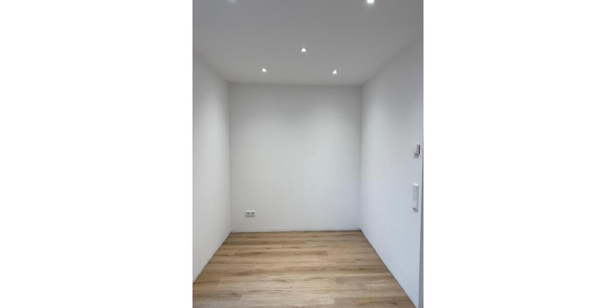 Etagenwohnung Simmerath - 2 Zimmer, 84 m&sup2;, 950&euro; | Angebot:24982480