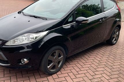 Ford Fiesta 132.000 km 3.799 &euro; Gronau 48599