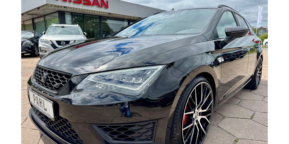 Seat Leon 124.800 km 17.990 &euro; Schuby 24850