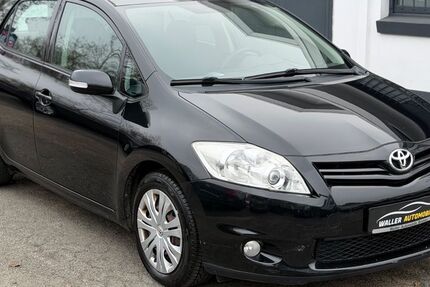 Toyota Auris 138.000 km 5.450 &euro; Bremen 28219