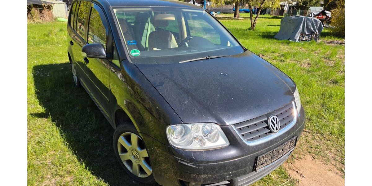 VW Touran 296.245 km 1.900 &euro; Liepe 16248