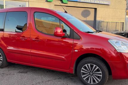 Peugeot Partner 168.582 km 7.500 &euro; Krefeld 47800