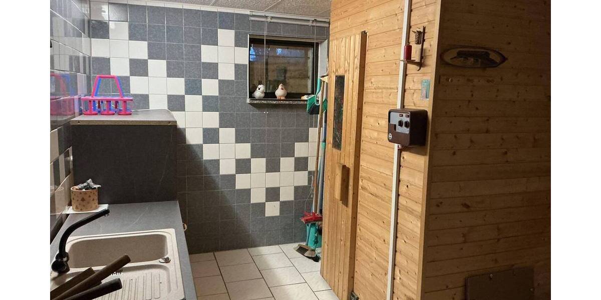 Einfamilienhaus Schöneck Arnoldsgrün - 6 Zimmer, 158 m&sup2;, 299.000&euro; | Angebot:26036696
