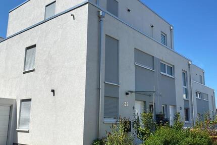 Doppelhaushälfte mit luxuriöser Innenausstattung inkl.MöbelKüche