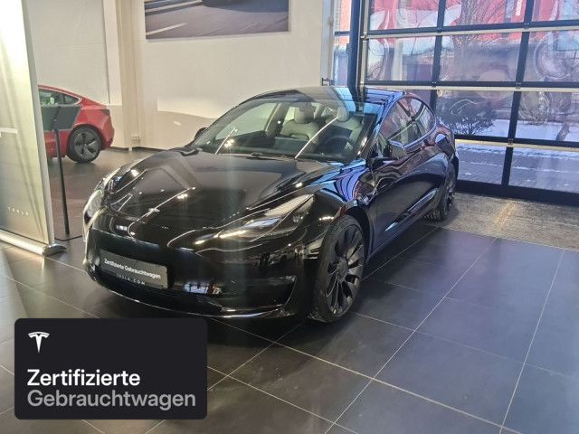 Tesla Model 3 64.025 km 28.400 &euro; Obertraubling 93083