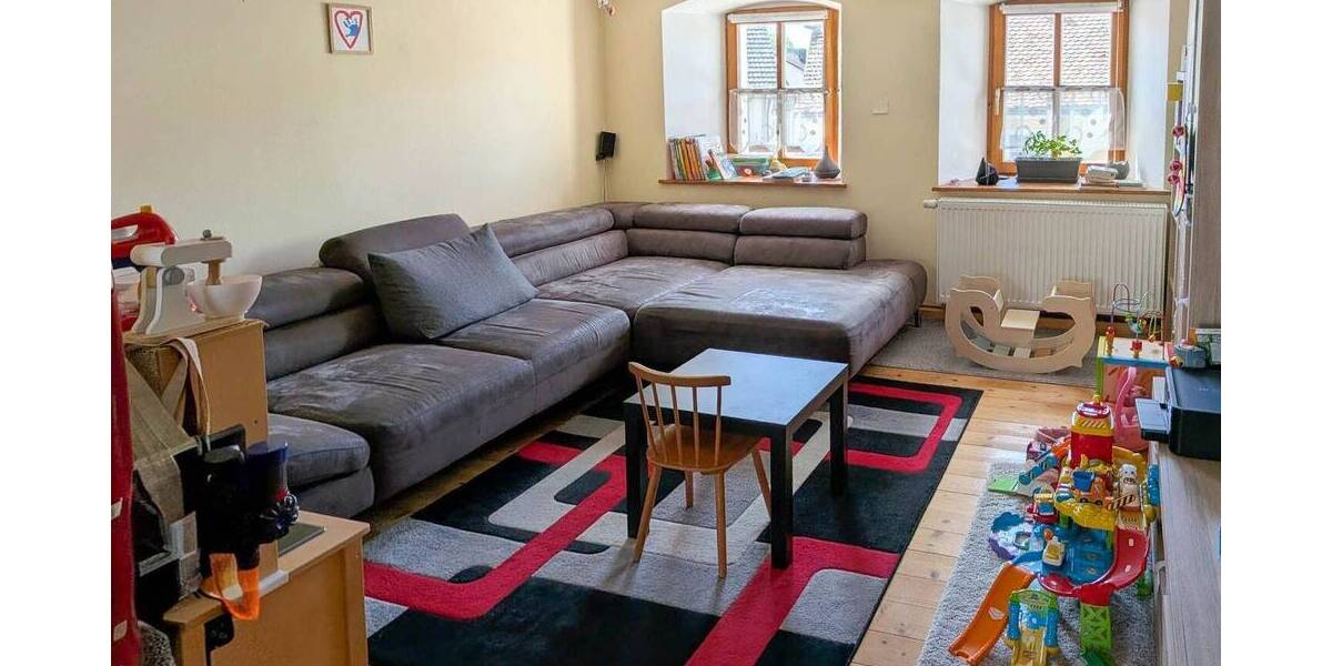 Einfamilienhaus Pfreimd - 5 Zimmer, 90 m&sup2;, 220.000&euro; | Angebot:26686372