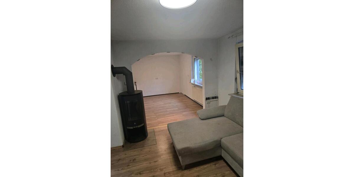 Einfamilienhaus Buchen (Odenwald) - 4 Zimmer, 90 m&sup2;, 150.000&euro; | Angebot:26748622