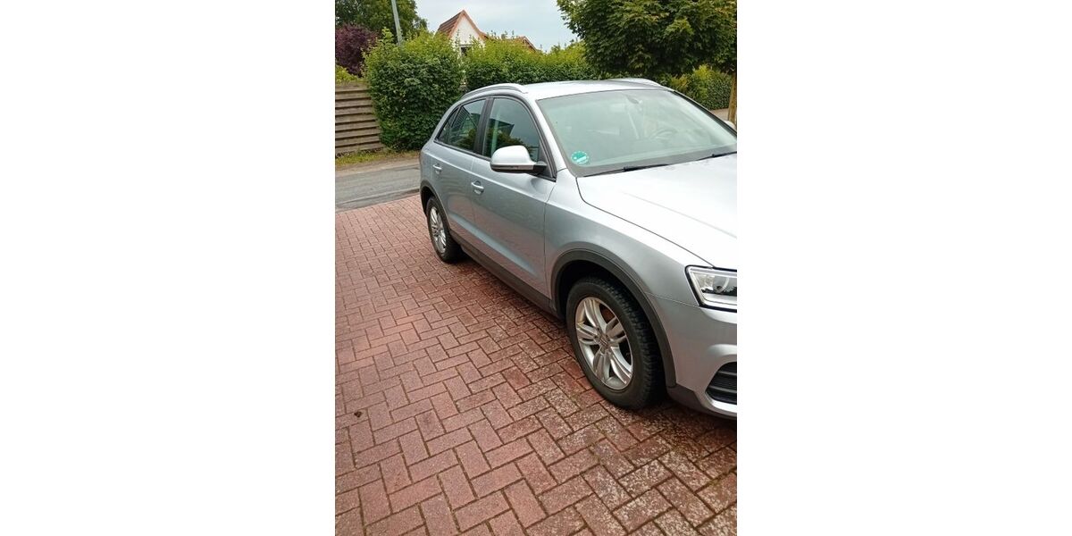 Audi Q3 109.000 km 15.900 &euro; Hemmoor 21745