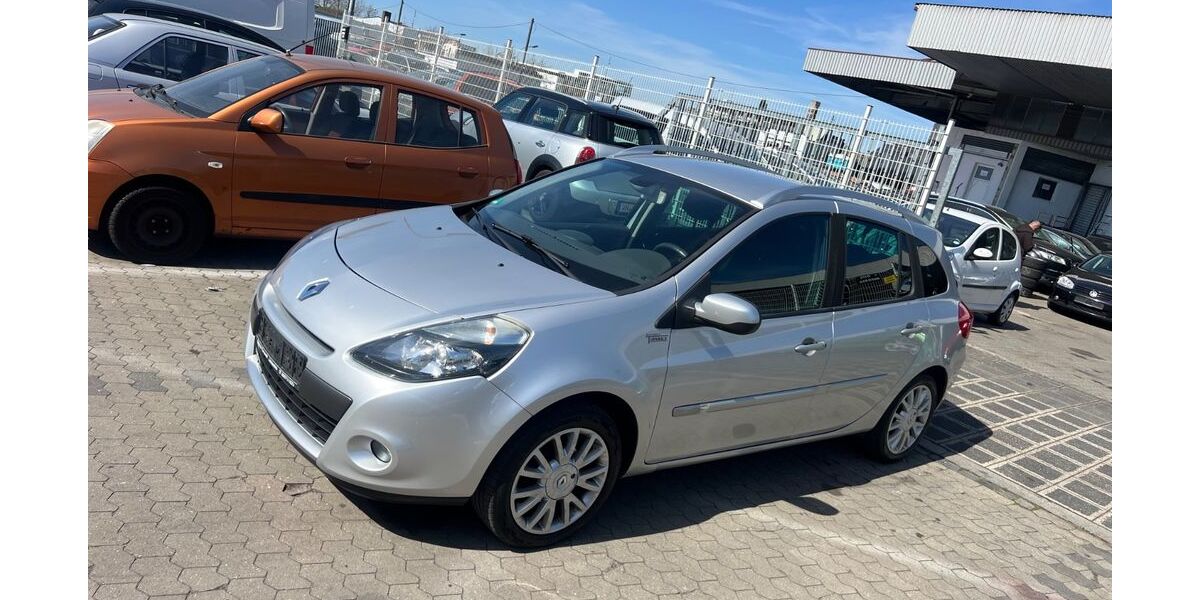 Renault Clio 255.670 km 1.999 € Nürnberg 90439