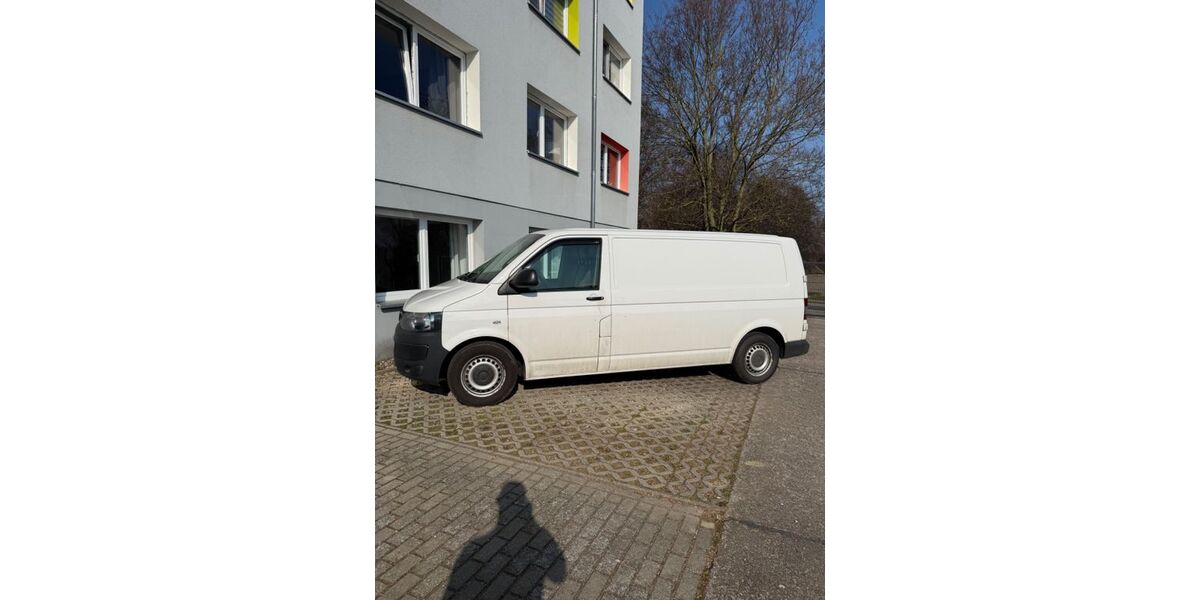 VW T5 Transporter 255.000 km 11.999 &euro; Roßleben-Wiehe 06571