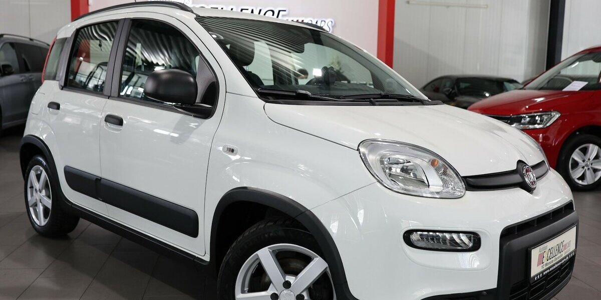 Fiat Panda 1.0 Mild-Hybrid CITY LIFE WHITE / SHZ, PDC 32.000 km 10.991 &euro; Hamm 59077