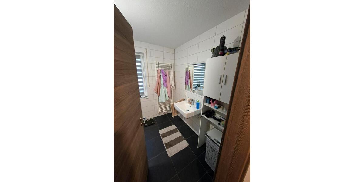 Etagenwohnung Lindern (Oldenburg) - 3 Zimmer, 74 m&sup2;, 710&euro; | Angebot:26431899