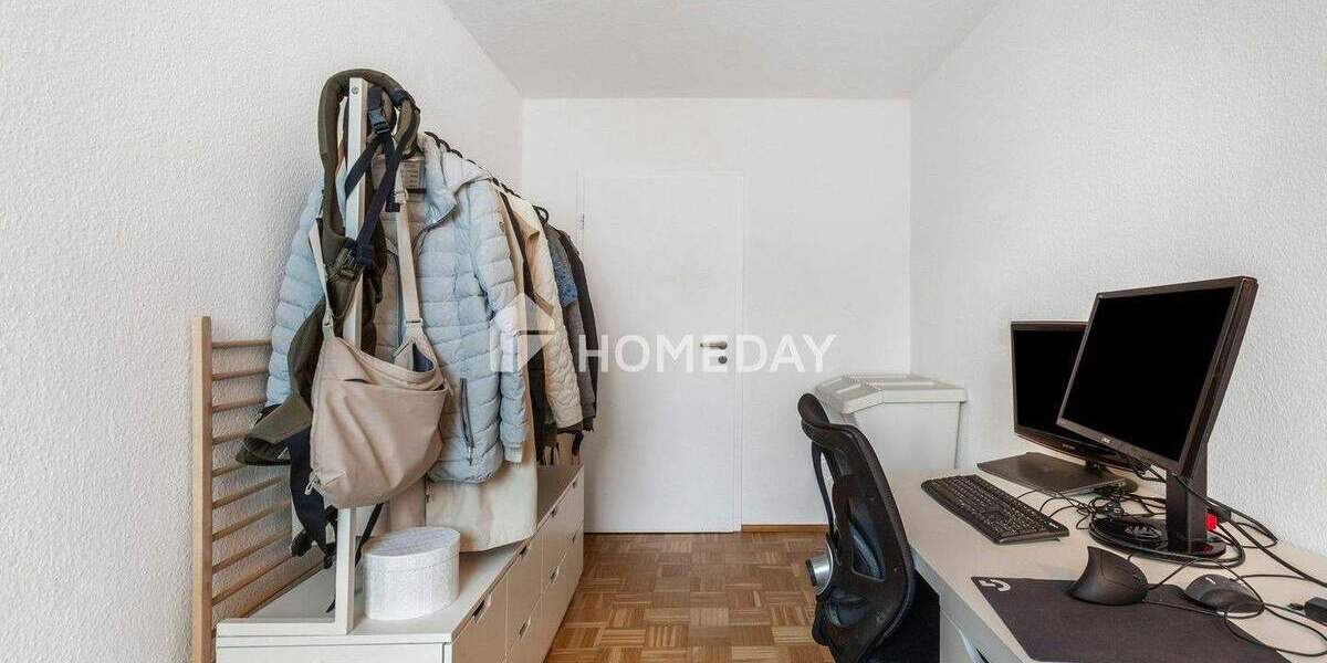 Erbbauzins: Helle 3-Zimmer-Wohnung mit Loggia - ca. 76 Quadratmeter in der ersten Etage 3 zimmer