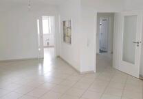 Schöne helle 3 Zimmer Wohnung in bester Lage