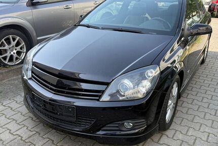 Opel Astra 125.750 km 4.700 &euro; Berlin 12277