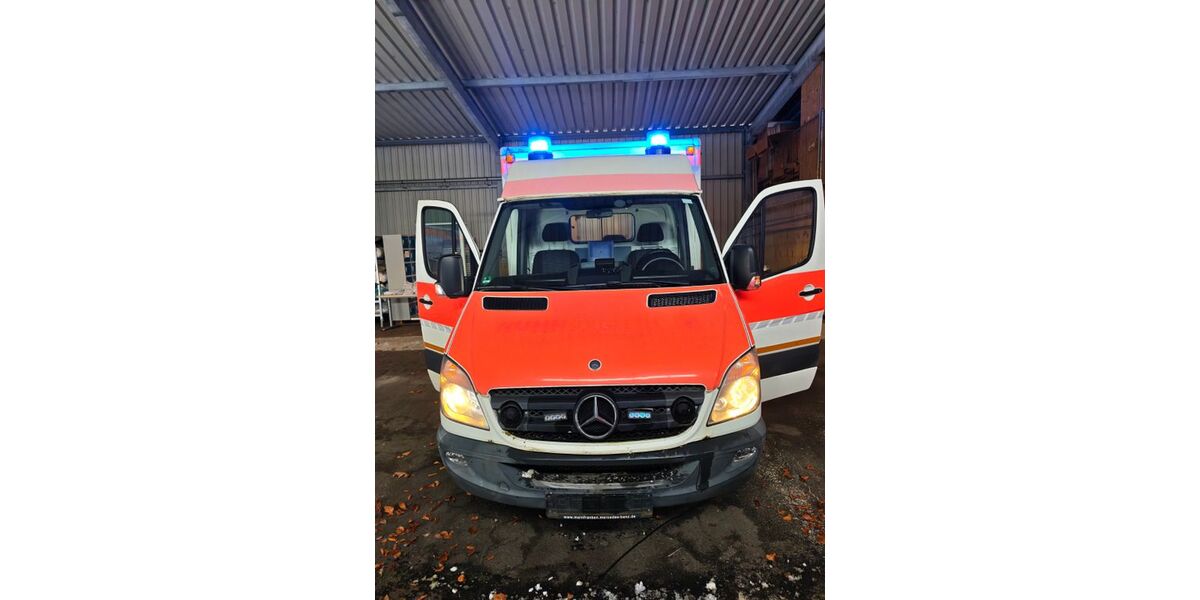 Mercedes-Benz Sprinter 227.486 km 9.500 &euro; Marburg 35037