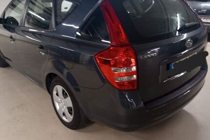 Kia ceed / Ceed 150.000 km 3.400 &euro; Frankfurt 60599