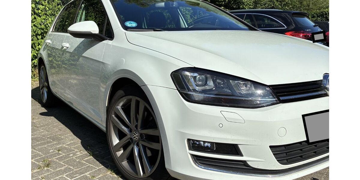 VW Golf 130.260 km 8.790 &euro; Syke 28857
