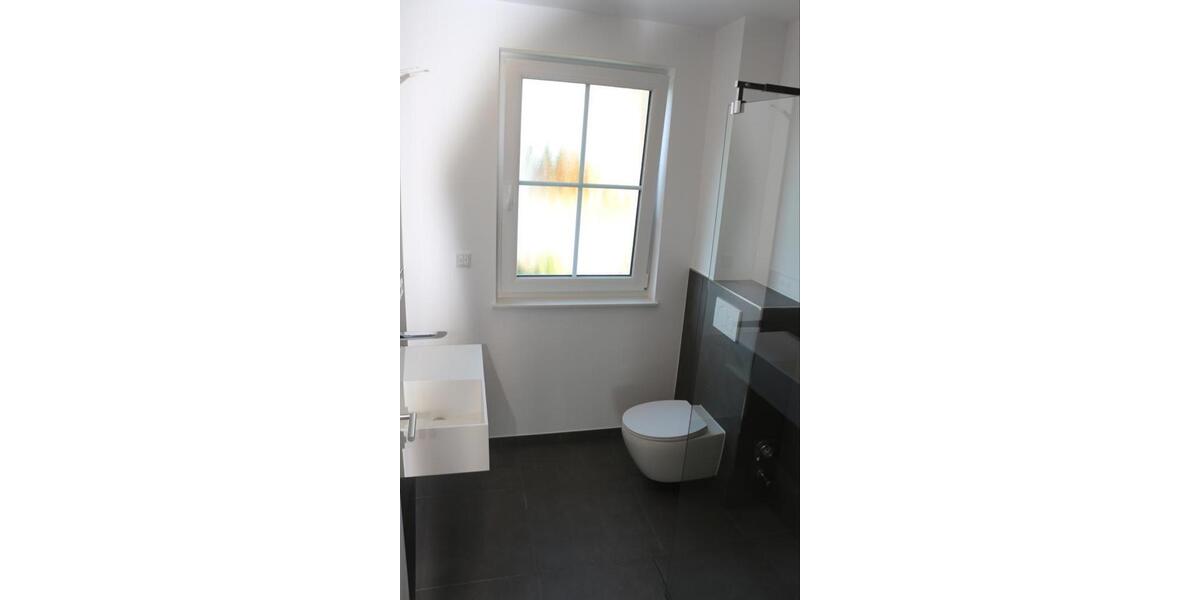 Doppelhaushälfte Burgdorf - 4 Zimmer, 135 m&sup2;, 425.000&euro; | Angebot:27120581