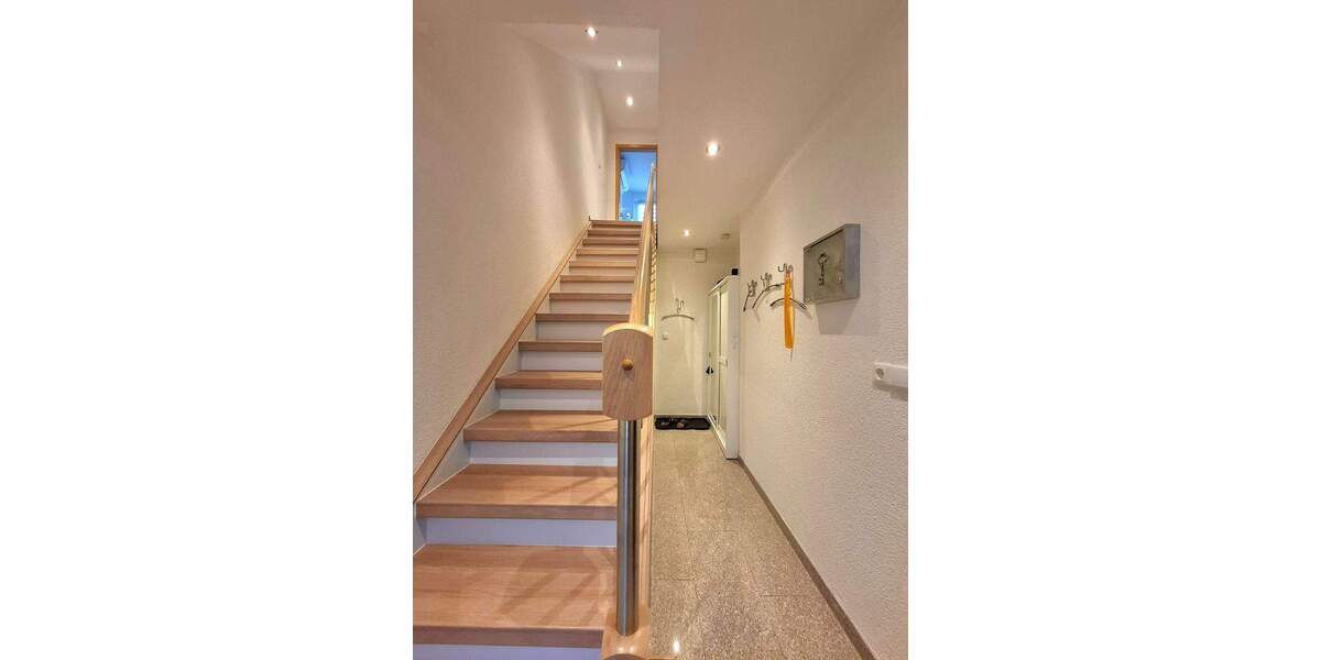 Reihenmittelhaus Bochum Weitmar - 5 Zimmer, 115 m&sup2;, 430.000&euro; | Angebot:24436899