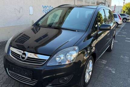 Opel Zafira 142.000 km 4.999 &euro; Paderborn 33100