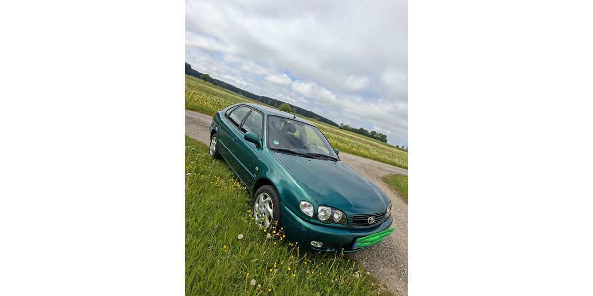 Toyota Corolla 144.900 km 2.990 &euro; Kaltental 87662