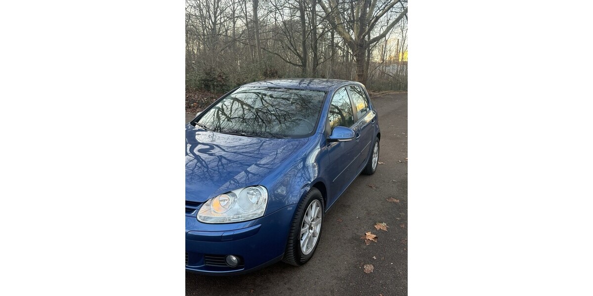 VW Golf 248.000 km 4.000 &euro; Düsseldorf 40213