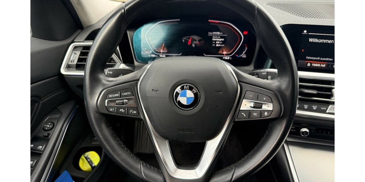 BMW 320D Touring XDrive Sport Line Leder 111.000 km 24.850 &euro; Schorndorf 73614