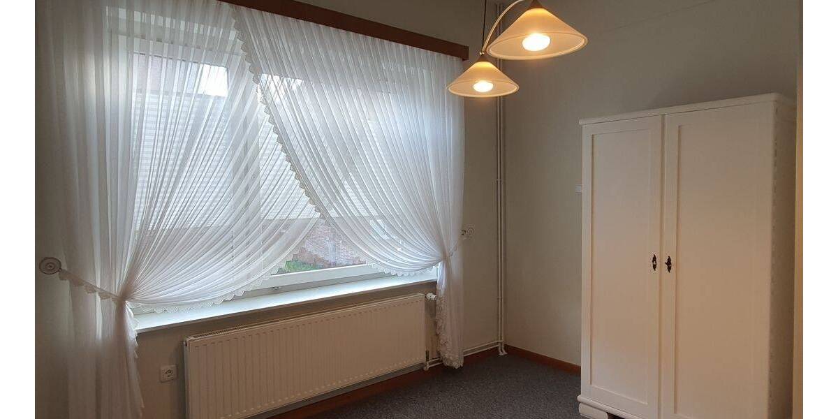 Einfamilienhaus Meldorf - 6 Zimmer, 140 m&sup2;, 198.000&euro; | Angebot:25742104