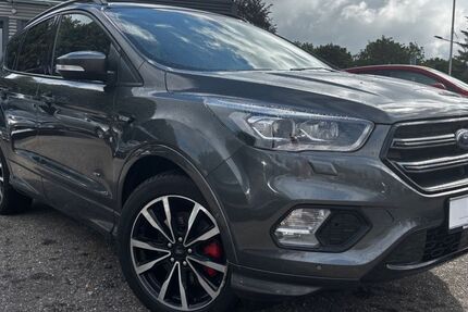 Ford Kuga 118.500 km 13.999 &euro; Lübeck 23560