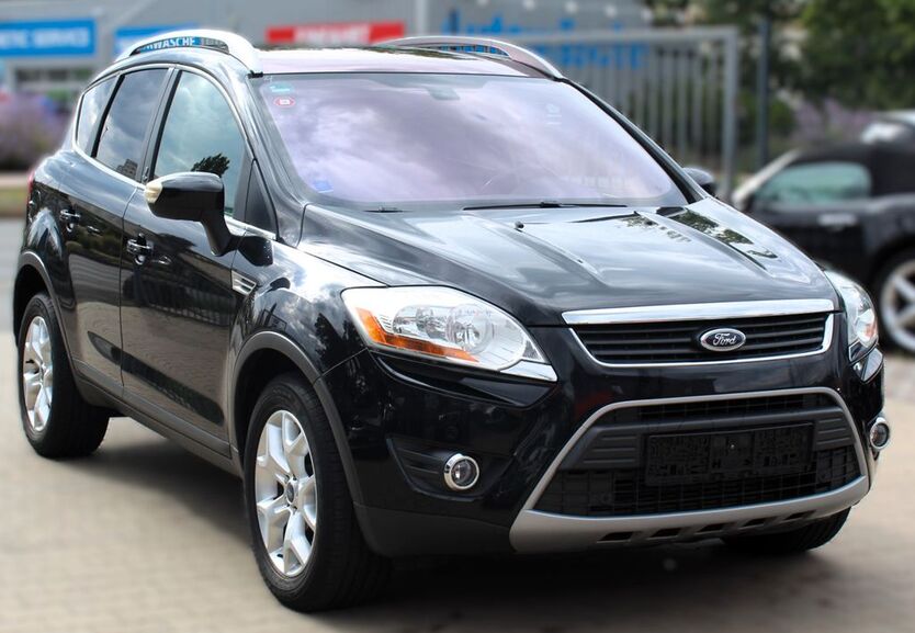 Ford Kuga 195.000 km 7.490 € Erfurt 99086