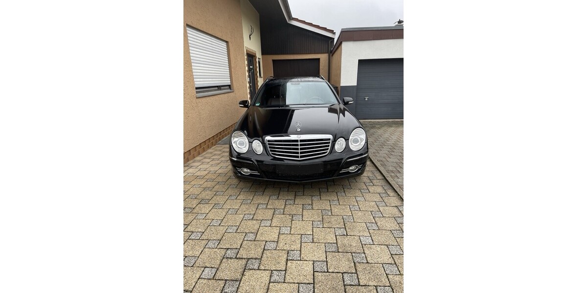 Mercedes-Benz E350 kombi 211.000 km 7.000 &euro; Mühlacker 75417
