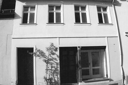 Haus Havelberg - 7 Zimmer, 150 m&sup2;, 25.000&euro; | Angebot:26886537