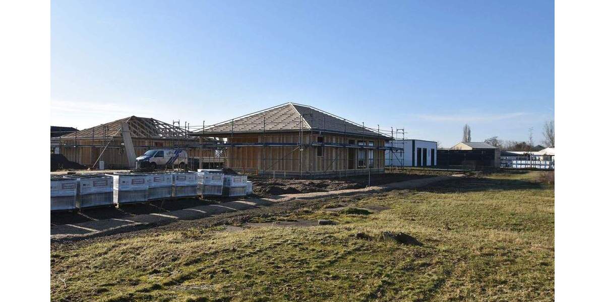 Bungalow Löbnitz - 4 Zimmer, 112 m&sup2;, 1.400&euro; | Angebot:25796562