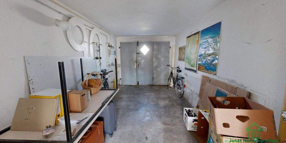 Reihenmittelhaus Lenzen - 4 Zimmer, 131 m&sup2;, 130.000&euro; | Angebot:25910302