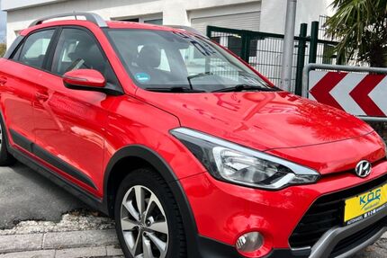 Hyundai i20 92.000 km 12.900 &euro; Mannheim 68199