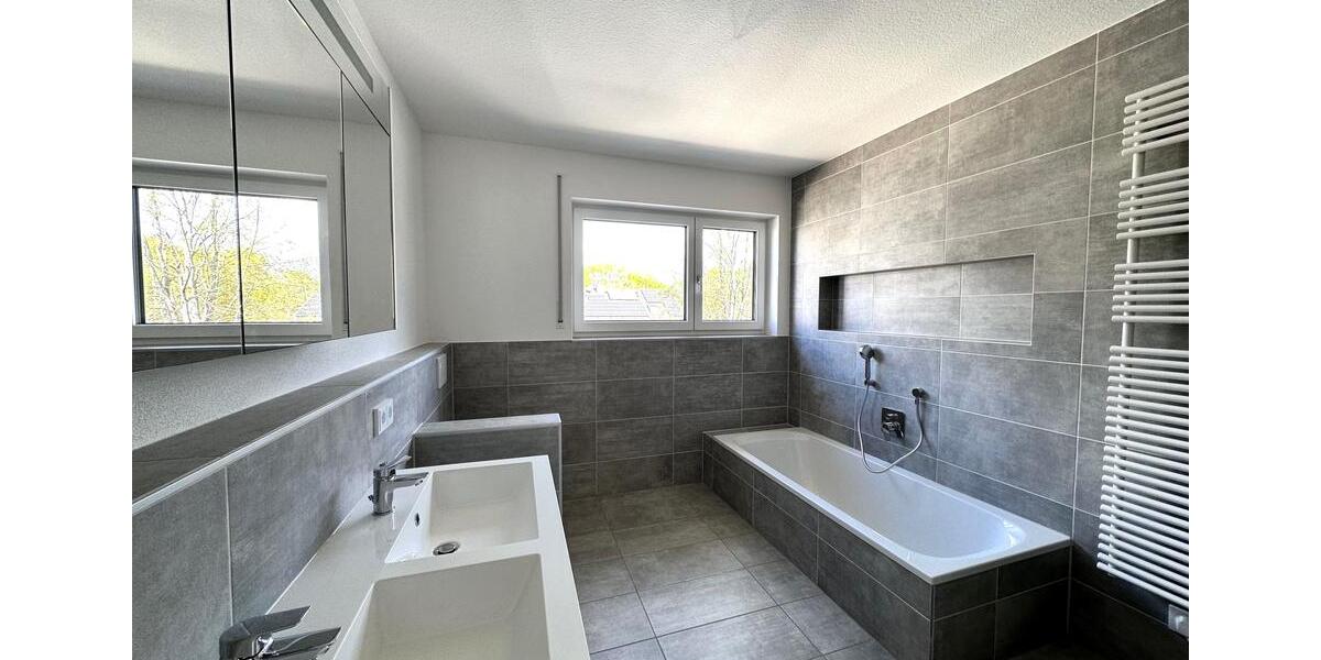 Reihenhaus Dillingen an der Donau - 4 Zimmer, 120 m&sup2;, 1.450&euro; | Angebot:26313321