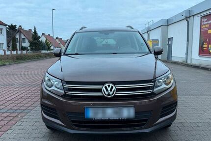 VW Tiguan 133.046 km 9.999 &euro; Senftenberg 01968